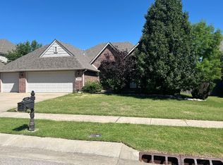 4412 W Louisville St, Broken Arrow, OK 74012