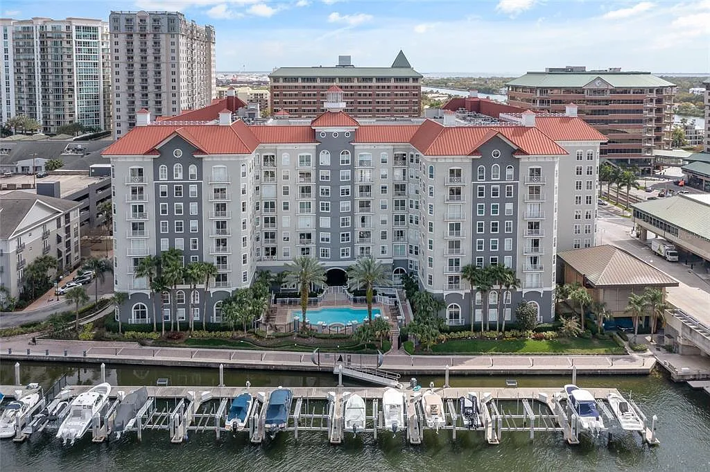 2 bed, 2.0 bath, 1184 sqft, $2,850 — Photo 1