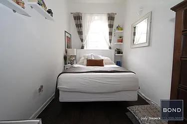 Rented by Bond New York