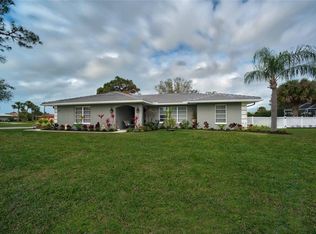 423 E Rossetti Dr, Nokomis, FL 34275