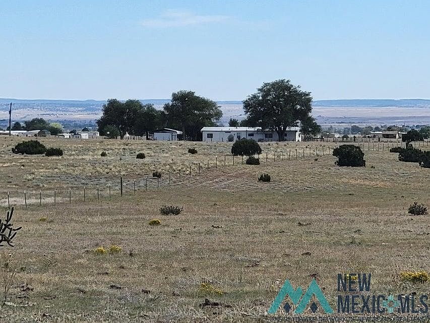2nd image of 487 Lexco Rd