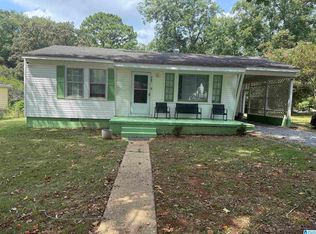 847 Elm St, Talladega, AL 35160
