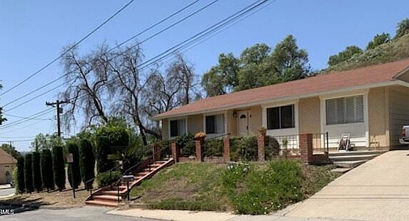 4th image of 841 Valley Rd