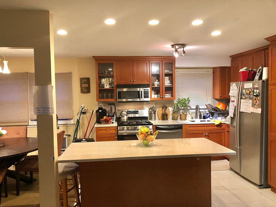 2nd image of 7521 249th St #1