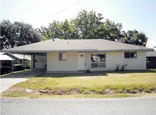 562 Saint Charles St, Norco, LA 70079