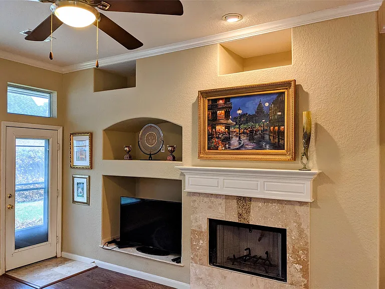 10114 Crescent Bluff Ln — Photo 19