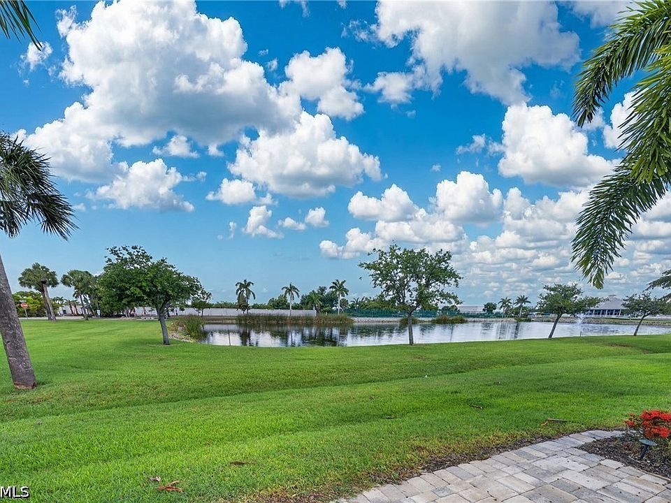 1st image of 930 High Tide Ln