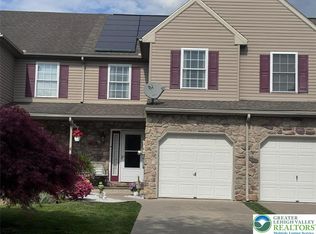1689 Brookstone Dr, Alburtis, PA 18011