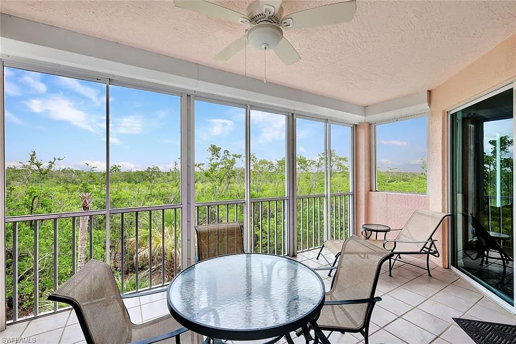 3 bed, 2.0 bath, 1726 sqft, $9,500 — Photo 1