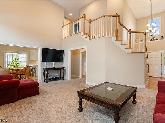 5th image of 30 Pine Villa Trl #5