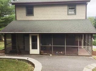 113 Whispering Oaks Rd, Belleville, PA 17004