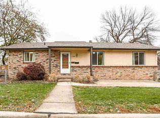 7942 Seymour St, Ralston, NE 68127