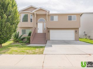 9223 W Foxtail Ln, Spokane, WA 99224