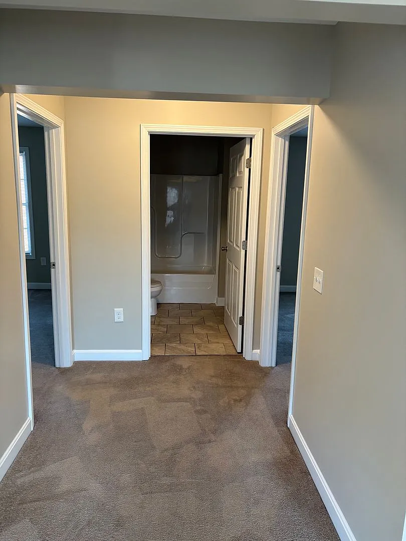 404 Southern Cross Dr. — Photo 3