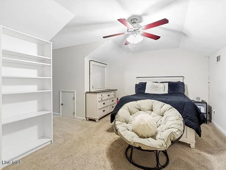 2047 Reserve Ln — Photo 24