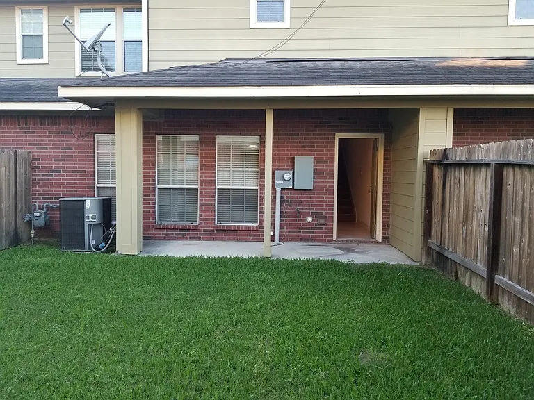 543 Birdsong Dr — Photo 28