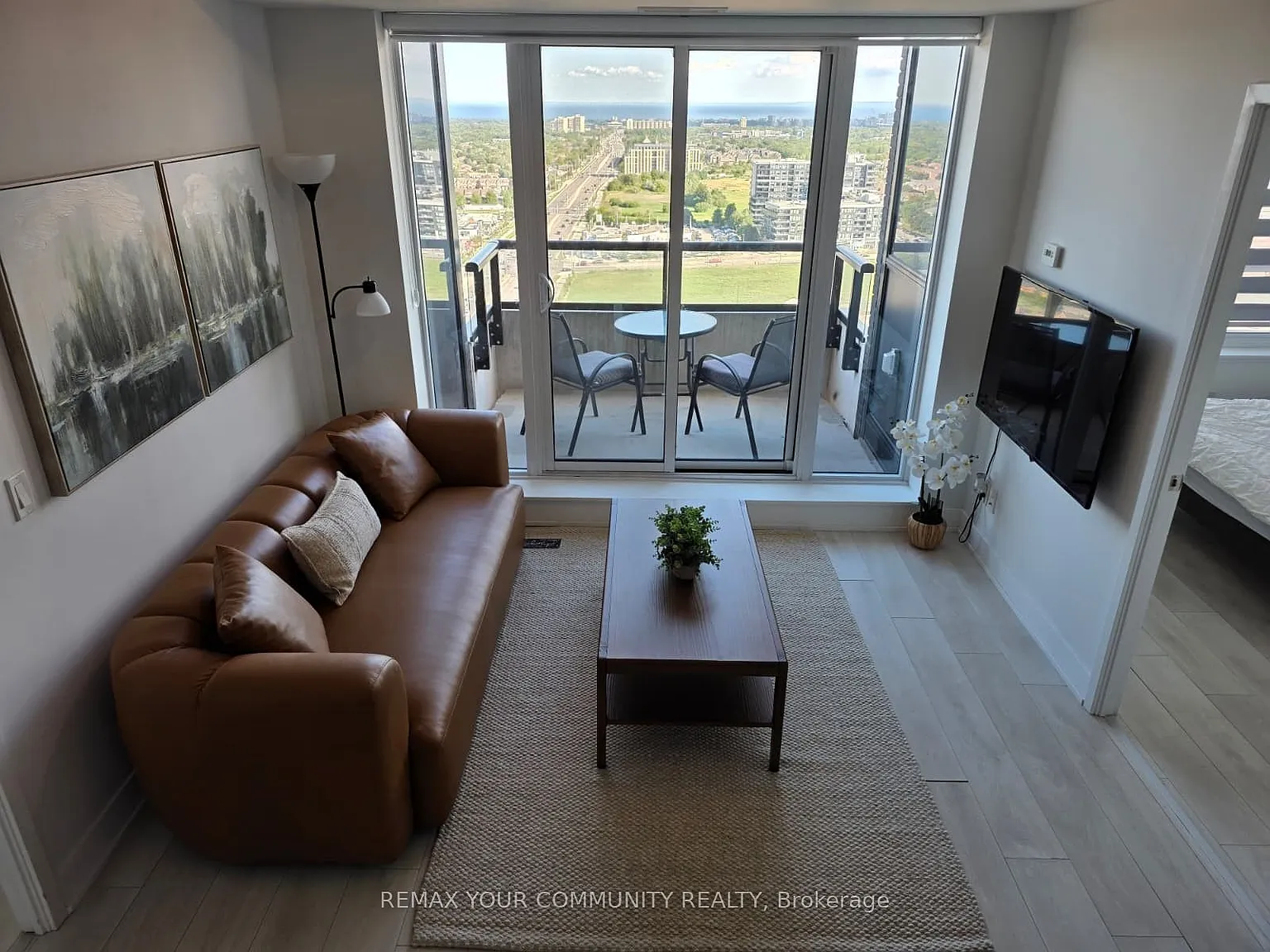 2 bed, $3,300 — Photo 4