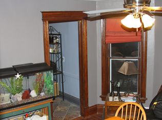 1154 Jenifer St APT 2, Madison, WI 53703