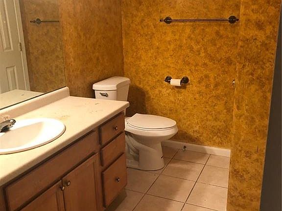 5th image of 96 Rocky Brook Way