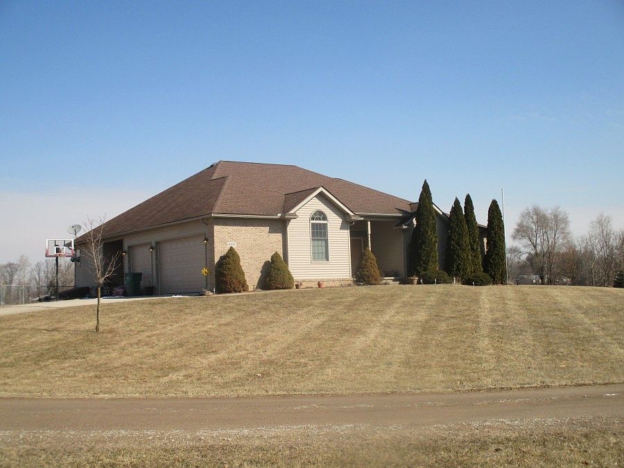 2nd image of 9797 Willis Rd