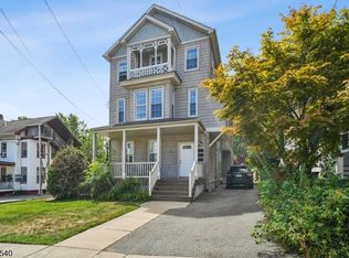 141 Walnut St APT 2, Montclair, NJ 07042