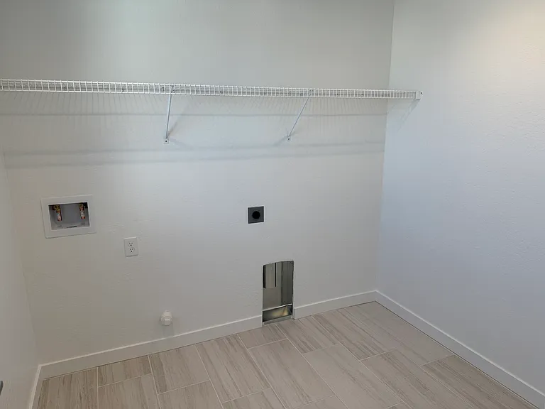 2957 E Veleta Dr — Photo 6