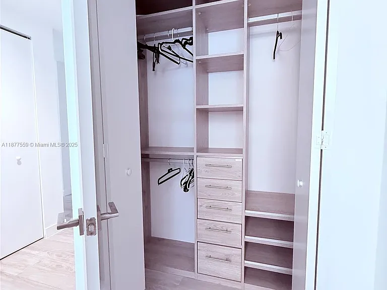 55 SW 9th St #4003 — Photo 11