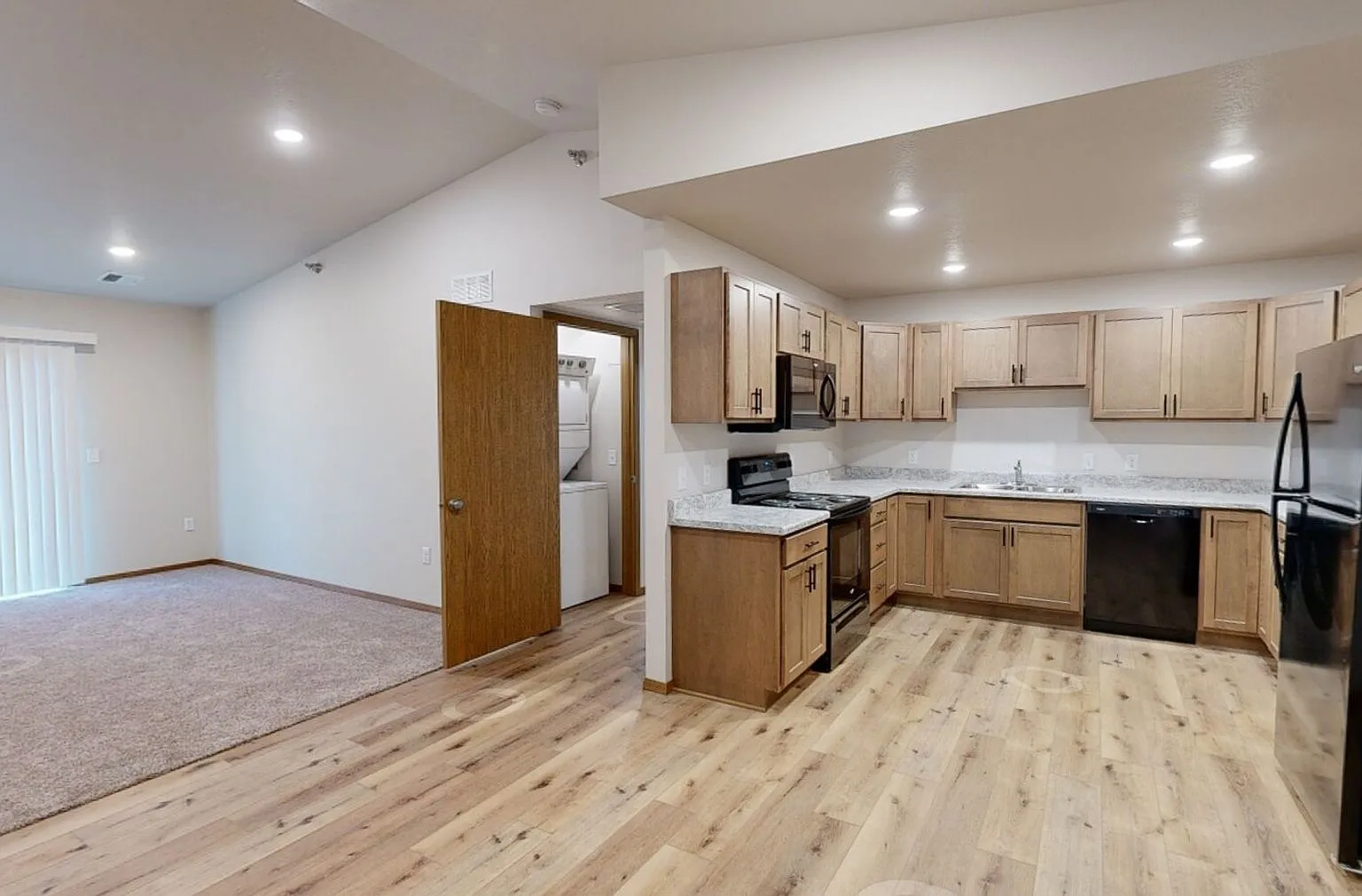Home - Field Apartments I — Photo 1
