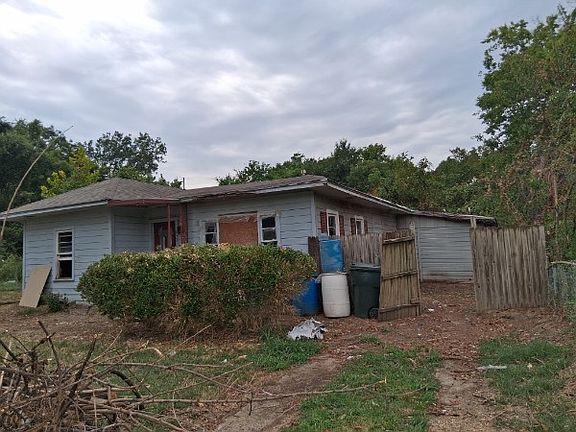 2nd image of 653 N 12th St