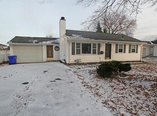 30 Ironwood Dr, Rochester, NY 14616