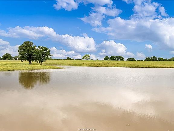 5th image of 242 County Road 388
