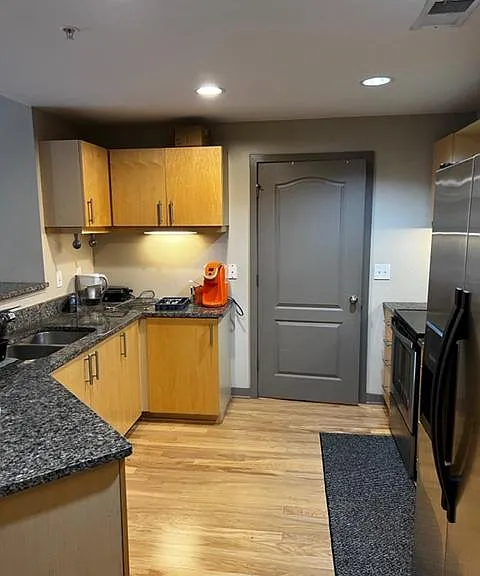 390 17th St NW #3000 — Photo 5