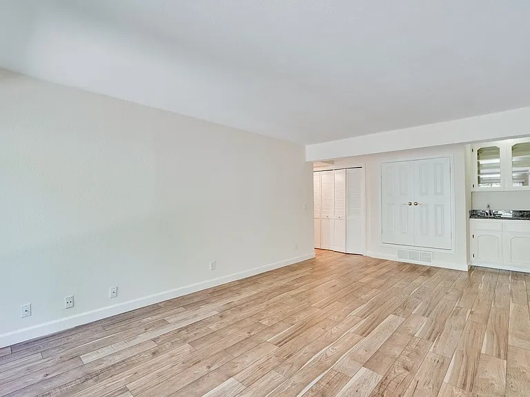 3675 Brach Way — Photo 12