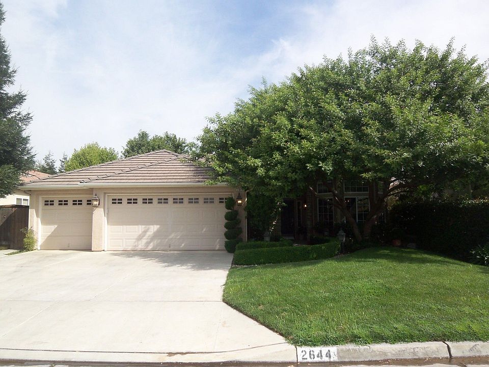 1st image of 2644 E Waterford Ave