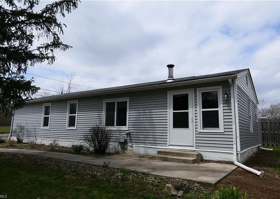 1st image of 11774 Lake View Dr