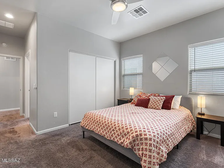 156 E Stone Ct — Photo 21