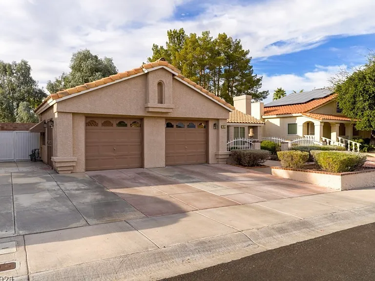 741 Rocky Trail Rd — Photo 4
