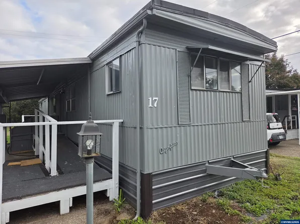 1030 E Ellendale Ave Unit 17, Dallas, OR 97338