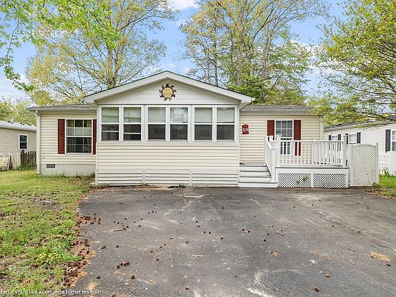 2nd image of 54 White Pine Dr