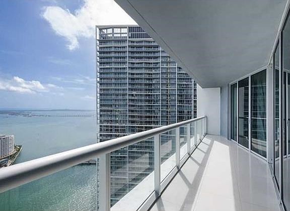 Icon Brickell #3303 Balcony View