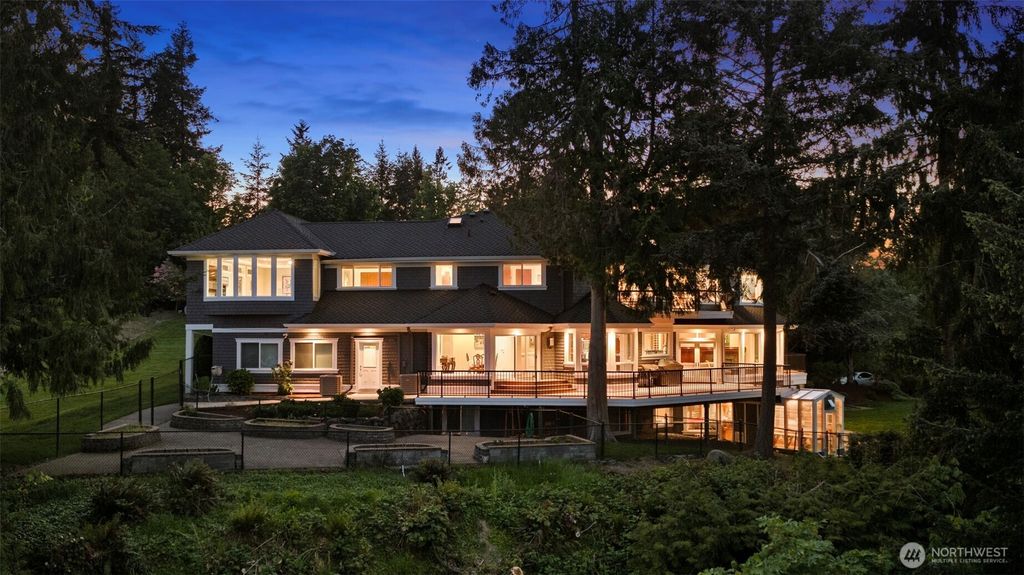 13025 Point Richmond Drive NW, Gig Harbor, WA - View 2