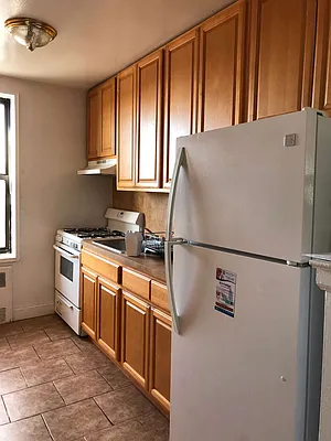 Rented by Compass | media 16