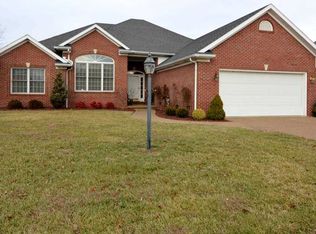 6644 Oakshire Ct, Newburgh, IN 47630
