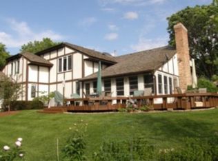 6102 Habitat Ct S, Minneapolis, MN 55436