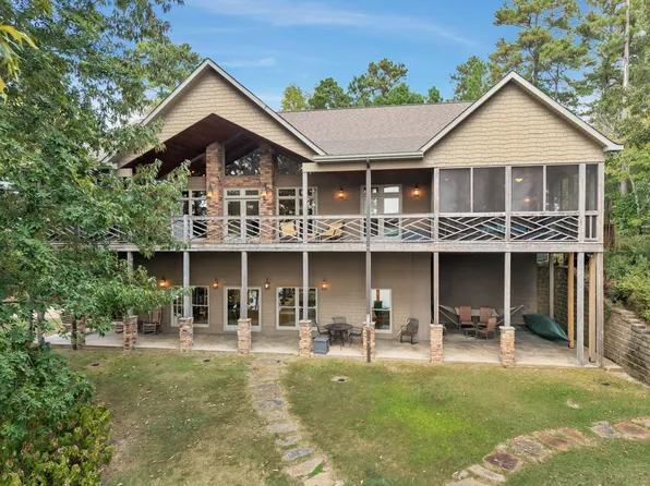 820 Lotawata Dr, Jasper, AL 35504