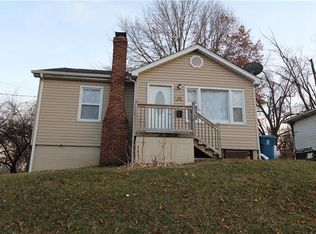 3218 Clifton Ave, Alton, IL 62002