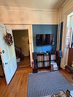 5th image of 242 Lafayette Ave
