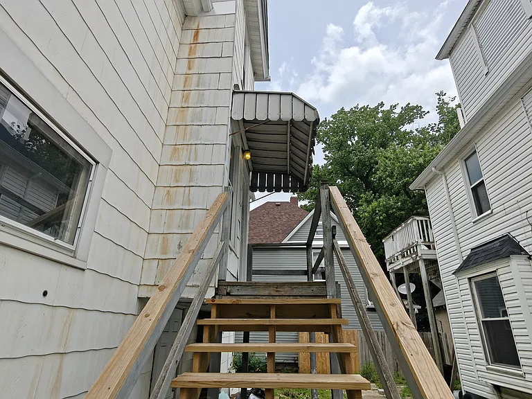 617 Holmes Ave #B — Photo 3