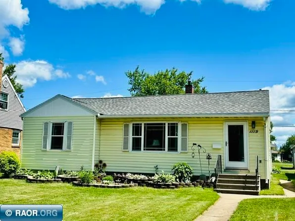 1119 12th St S, Virginia, MN 55792