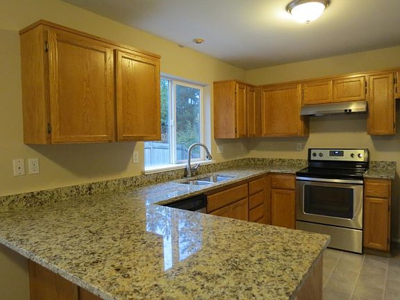 5th image of 6909 144th Street Ct E